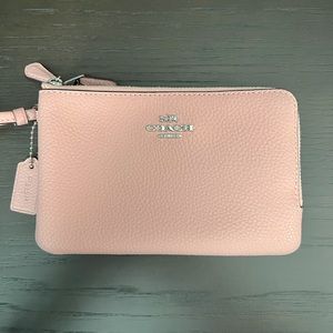 EUC Coach Double Zip Medium Wristlet Pink